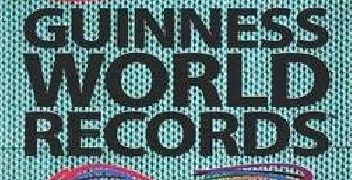 Praca zbiorowa – Księga rekordów Guinnessa 2003