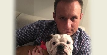 Hubert Jurjewicz – Animal-assisted psychotherapy: A unique relational therapy  for children and adolescents